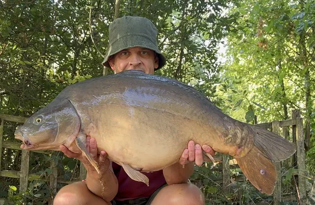 35.8lb Mirror